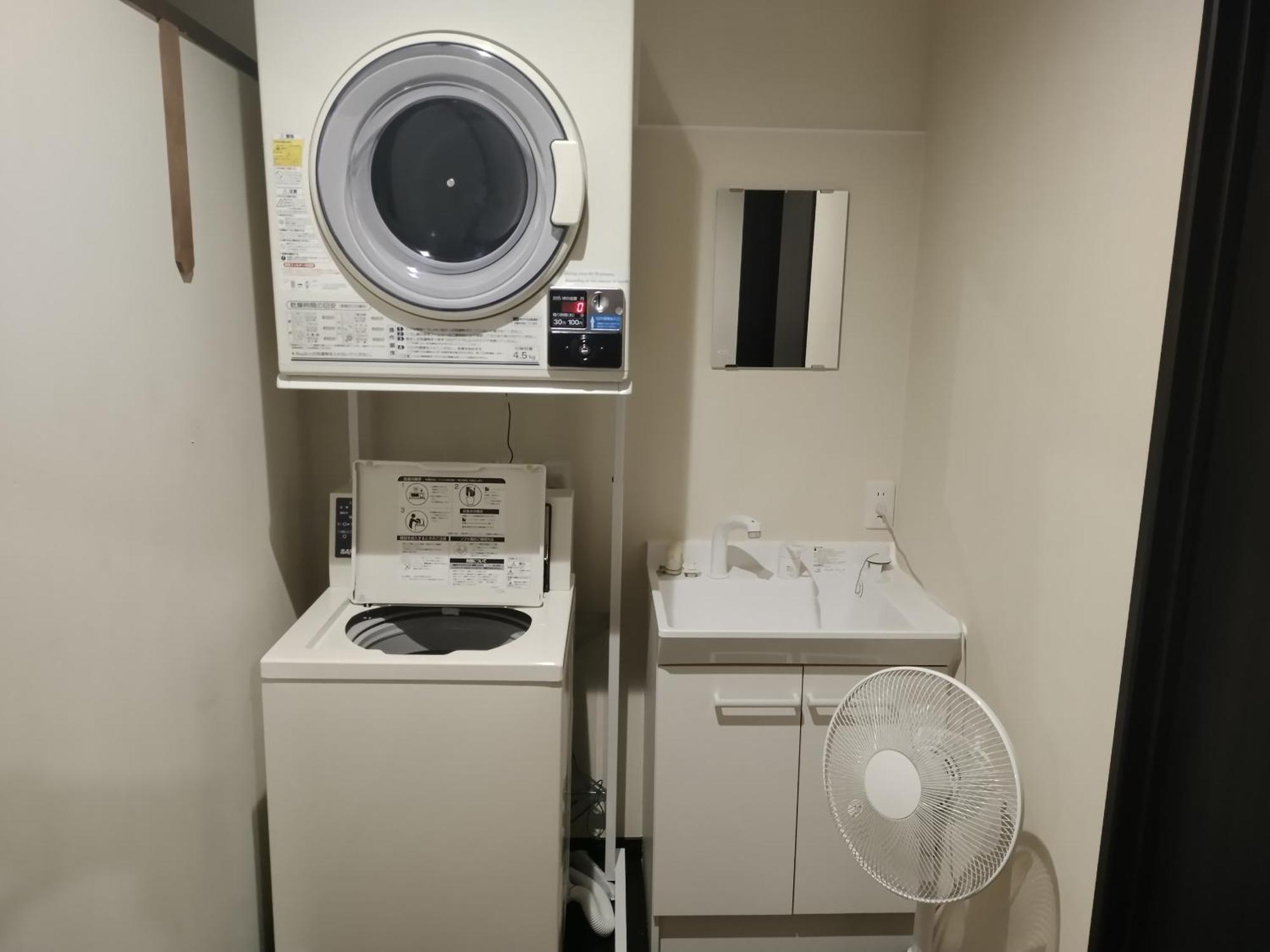 Backpackers Kur Guesthouse Asahirou 旅人湯治客舎朝日楼 Kaga  Exteriör bild