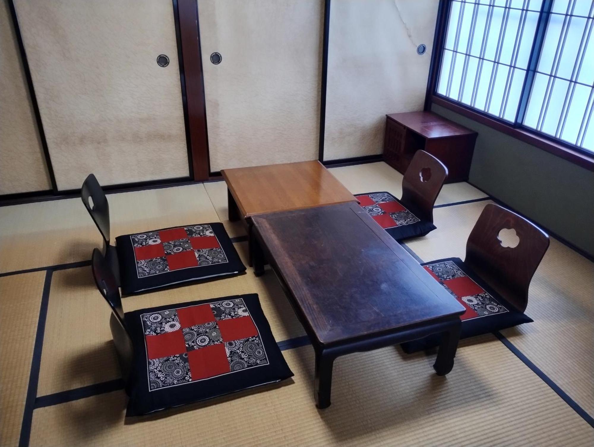 Backpackers Kur Guesthouse Asahirou 旅人湯治客舎朝日楼 Kaga  Exteriör bild