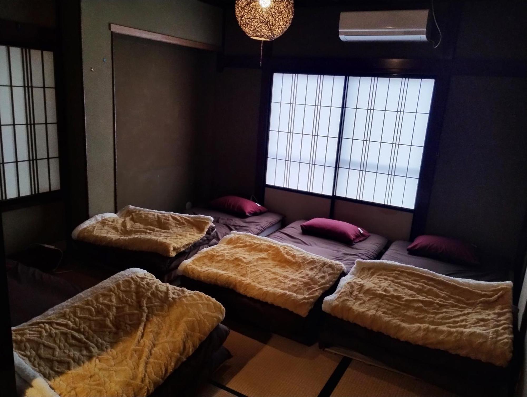 Backpackers Kur Guesthouse Asahirou 旅人湯治客舎朝日楼 Kaga  Exteriör bild